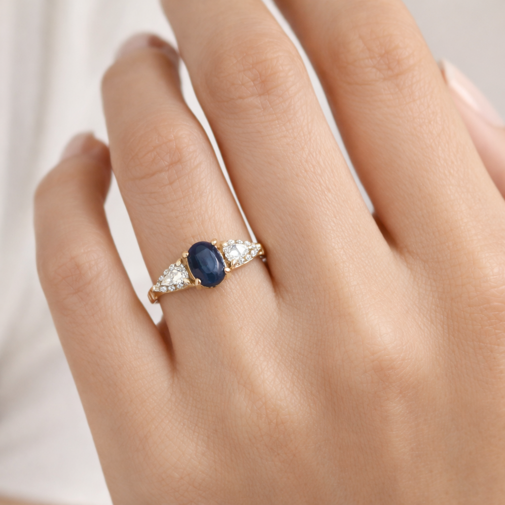 1.75 Ct Oval Sapphire 9K Gold Ring