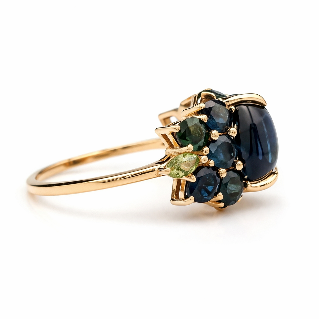 8.82 Ct Oval Sapphire 9K Gold Ring