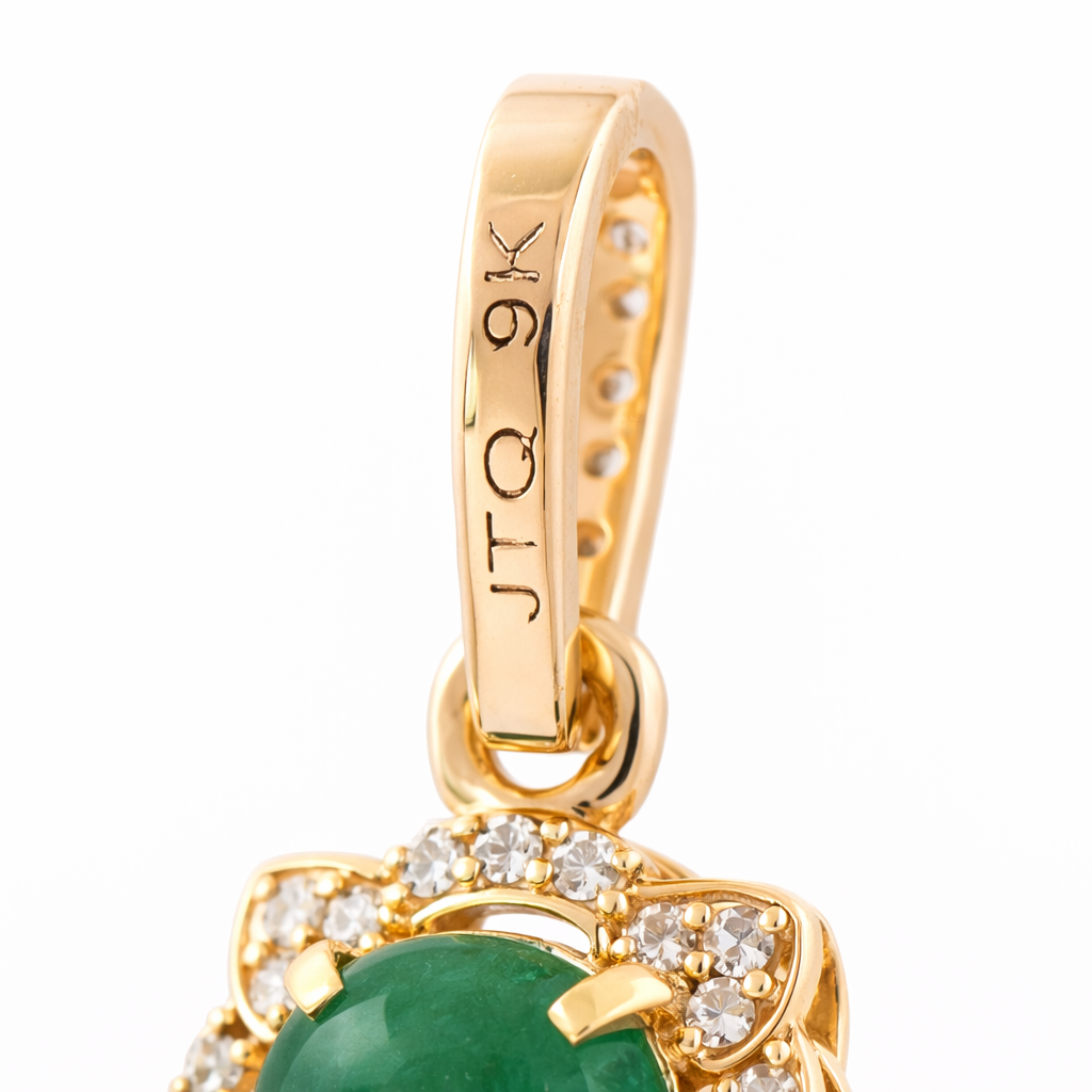 1.07 Ct Round Emerald 9K Gold Pendant