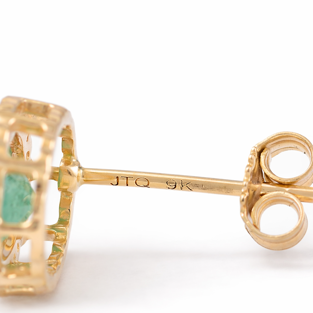 2.92 Ct Oval Emerald 9K Gold Earrings