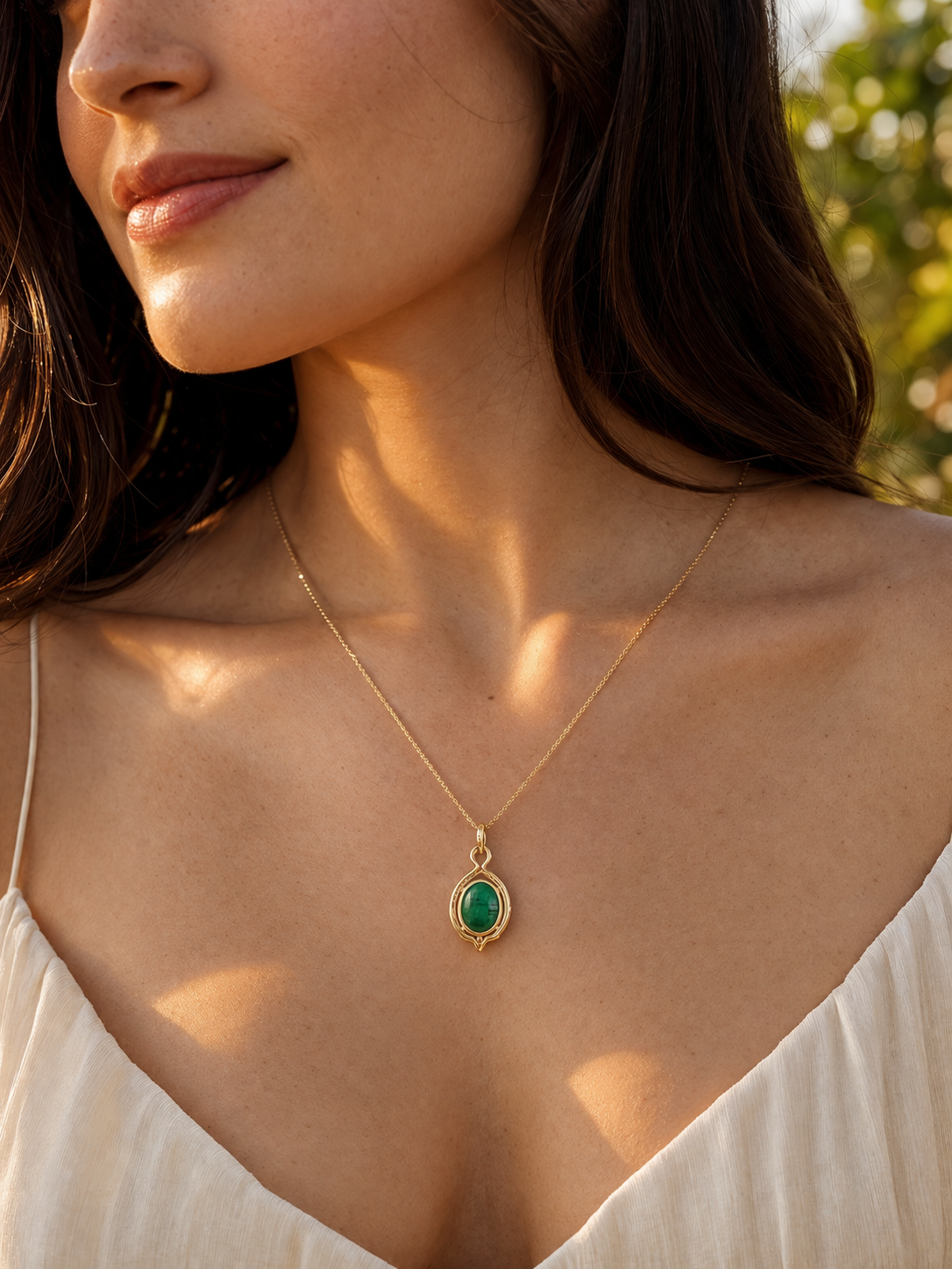 2.95 Ct Oval Emerald 9K Gold Pendant