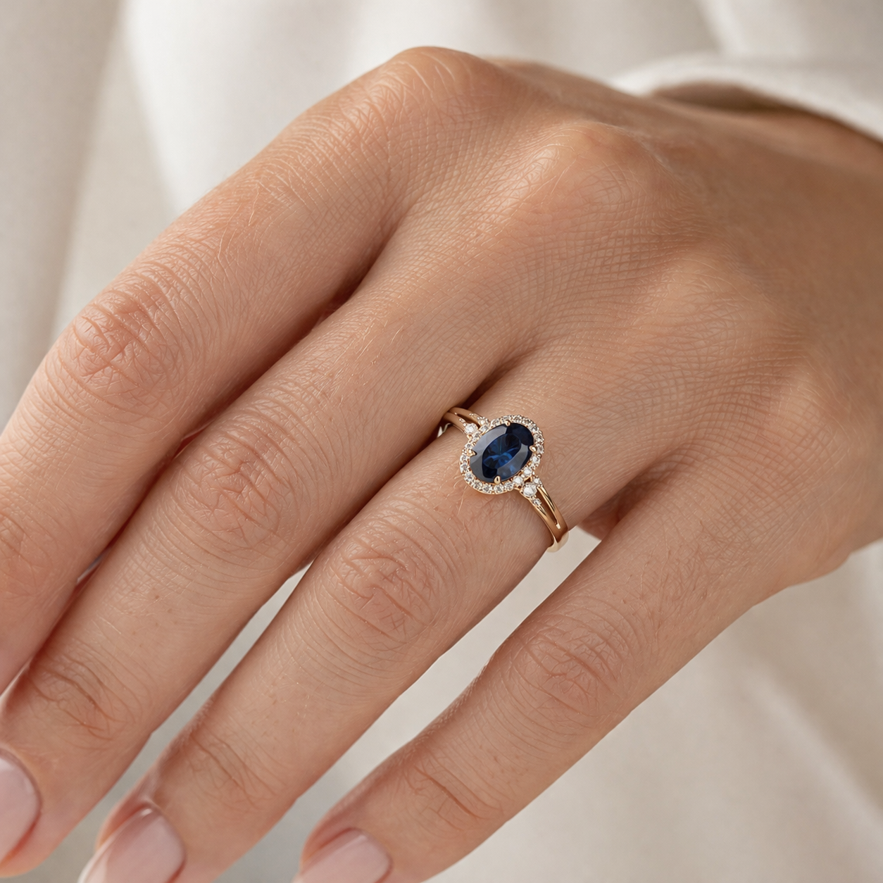 1.44 Ct Oval Sapphire 9K Gold Ring