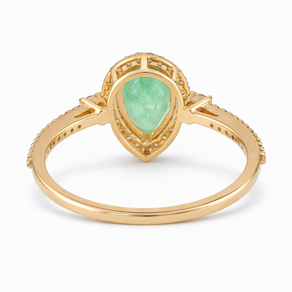 1.49 Ct Pear Emerald 9K Gold Ring
