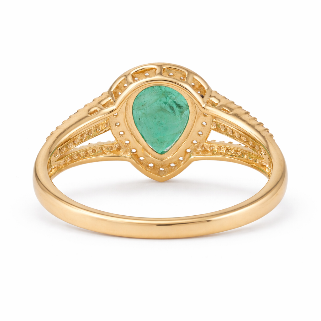 1.52 Ct Pear Emerald 9K Gold Ring