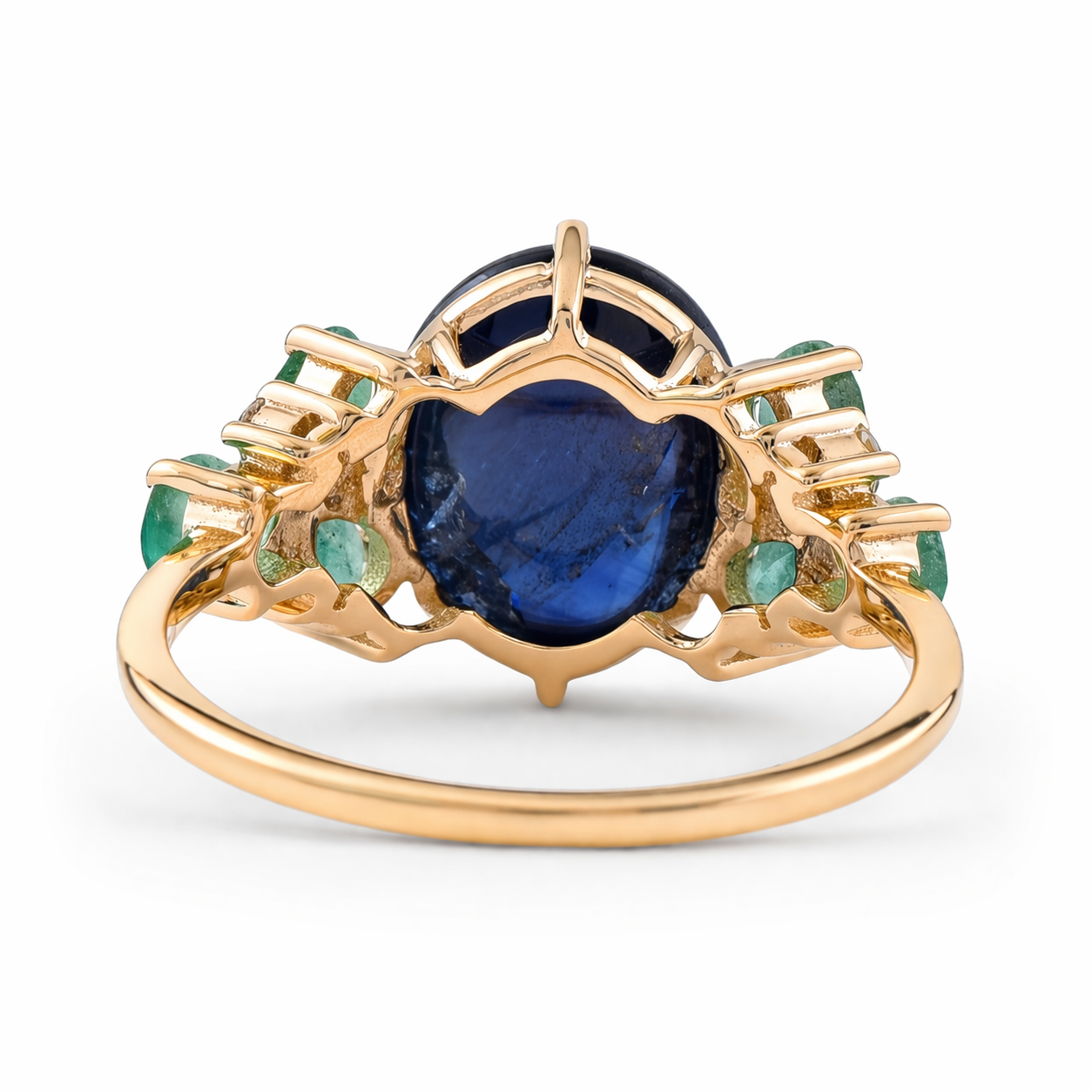 5.82 Ct Oval Sapphire 9K Gold Ring
