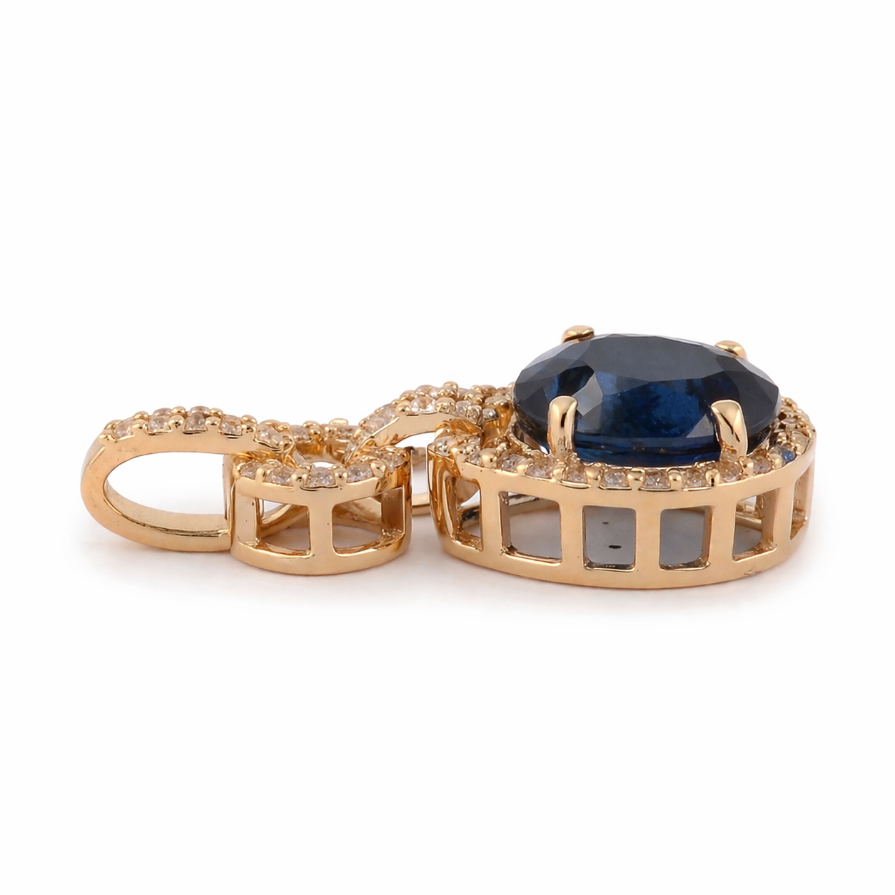 2.23 Ct Oval Sapphire 9K Gold Pendant