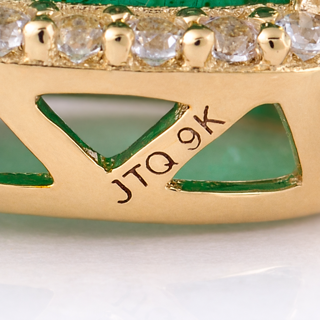 1.95 Ct Oval Emerald 9K Gold Pendant