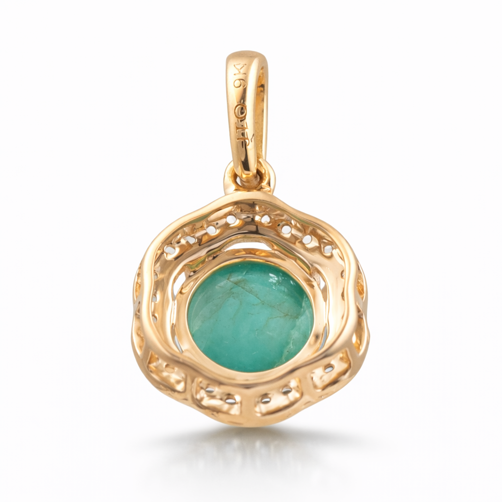 0.79 Ct Round Emerald 9K Gold Pendant
