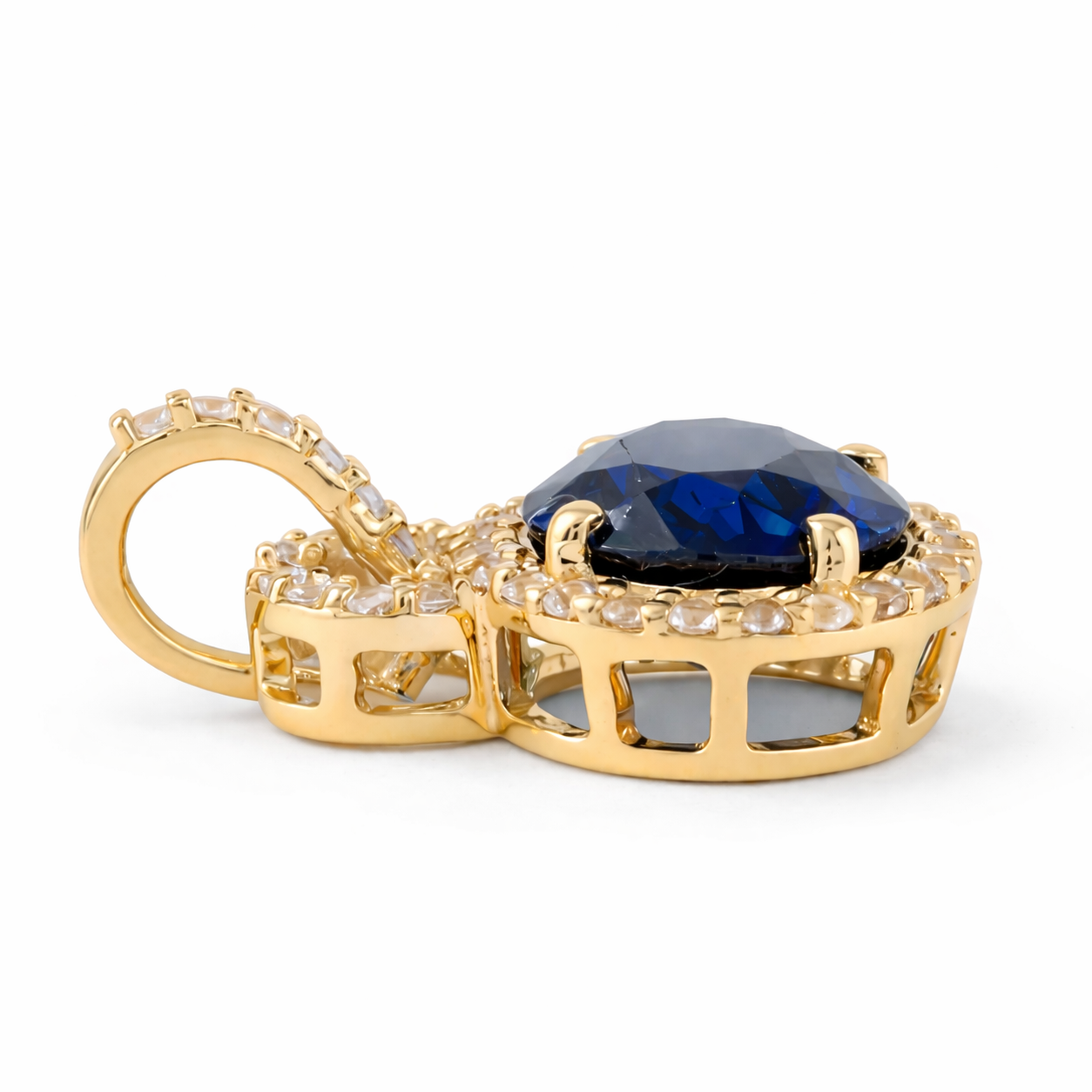 1.65 Ct Oval Sapphire 9K Gold Pendant