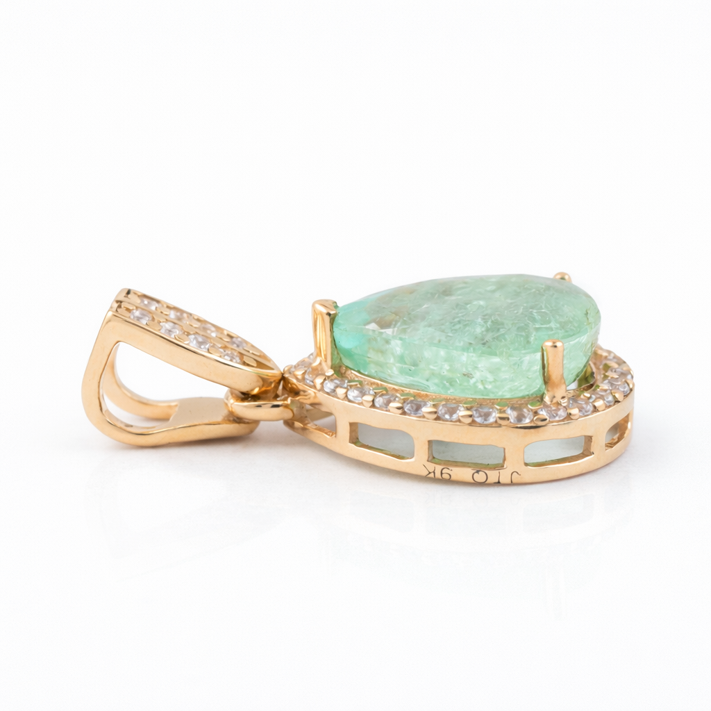 1.58 Ct Pear Emerald 9K Gold Pendant