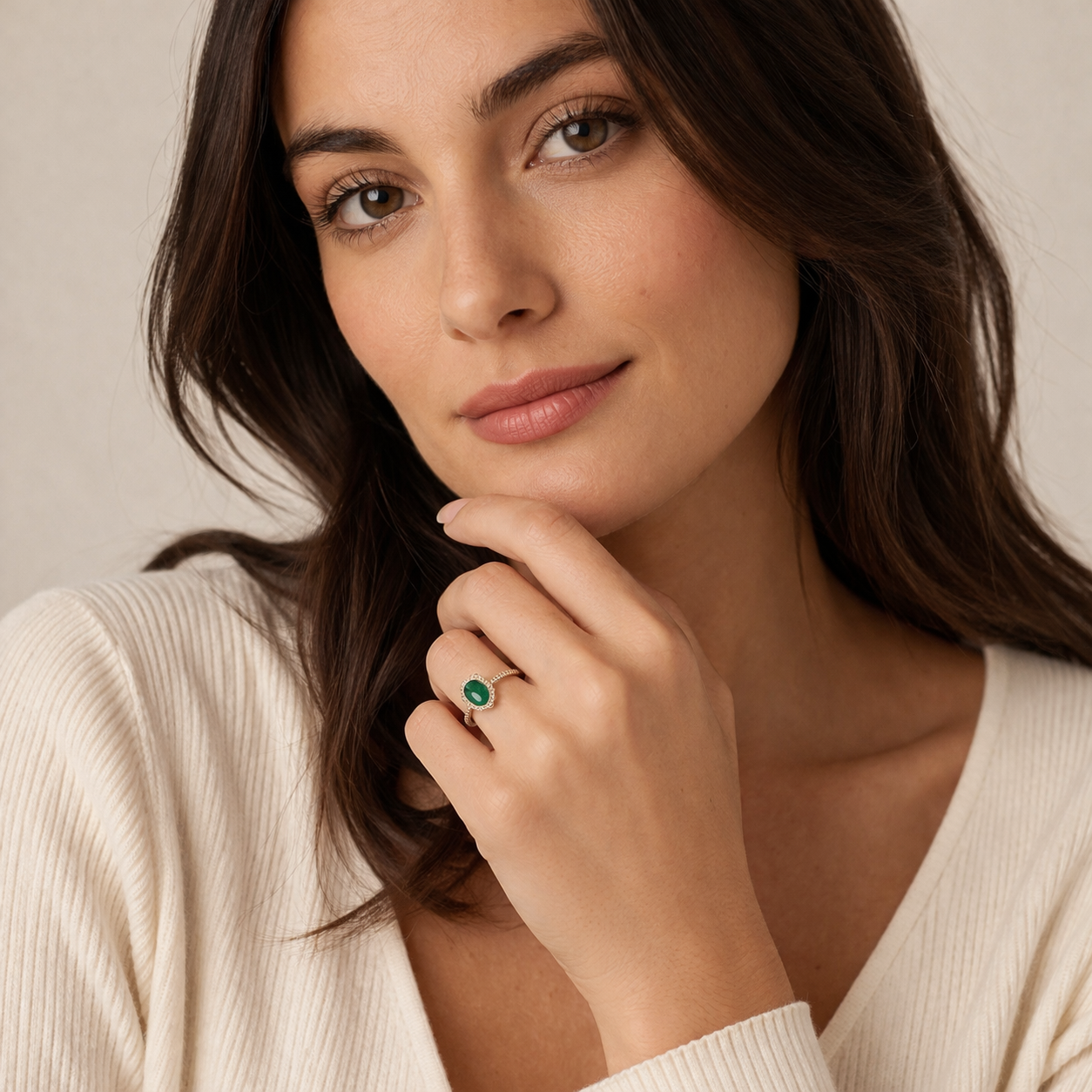 1.29 Ct Oval Emerald 9K Gold Ring